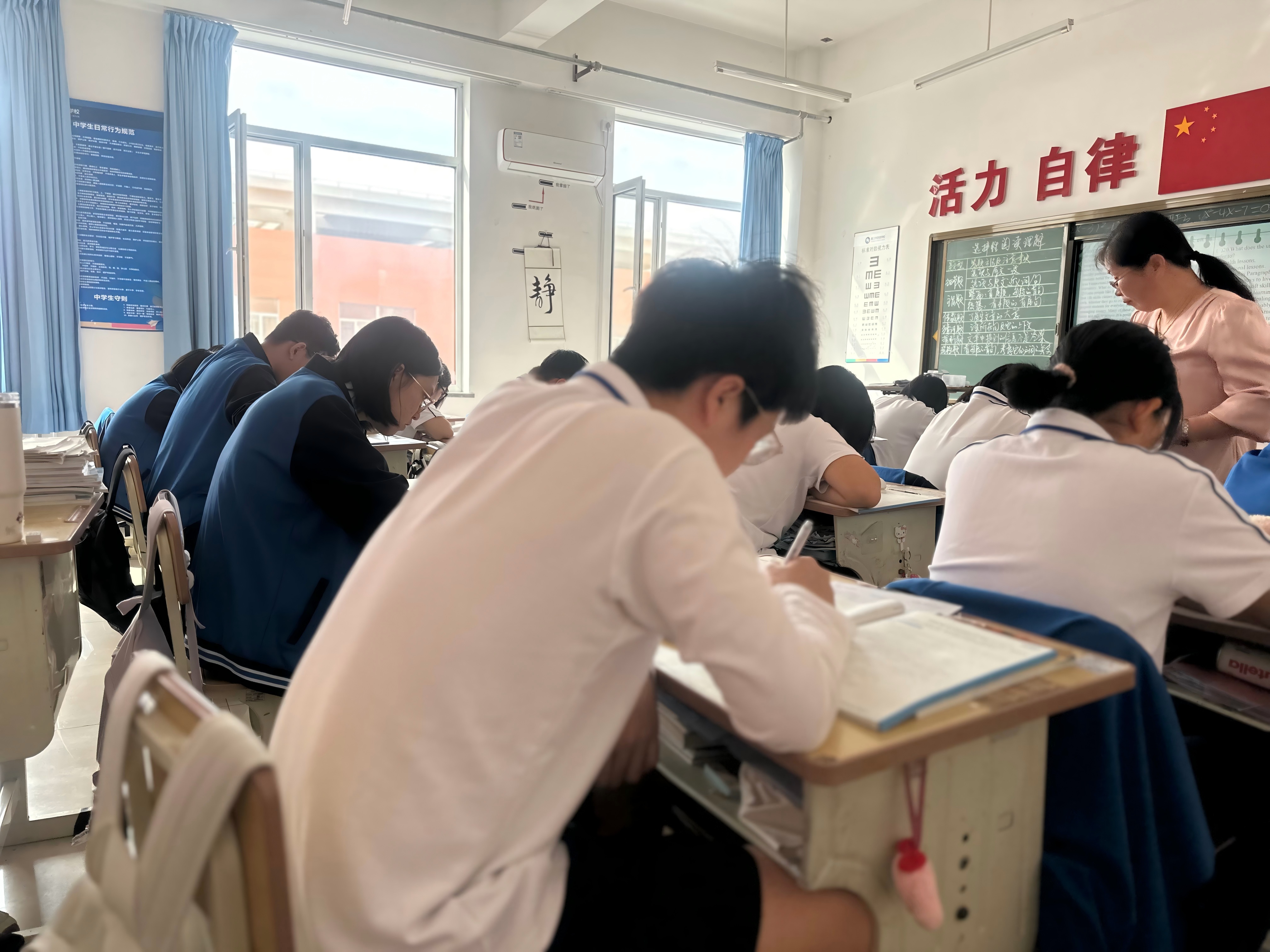 1759736387977343.jpg 孙英艳(1).jpg